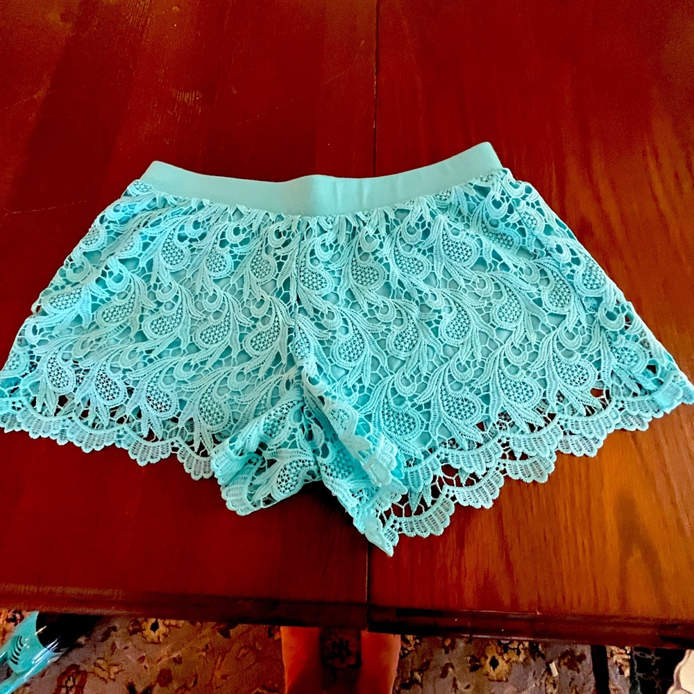 Beautiful aqua laced shorts